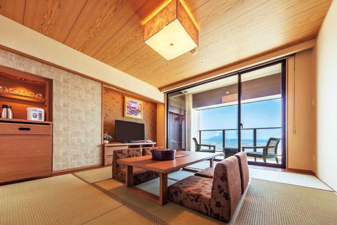 קיסראזו Ryugujo Spa Hotel Mikazuki Fujimitei מראה חיצוני תמונה