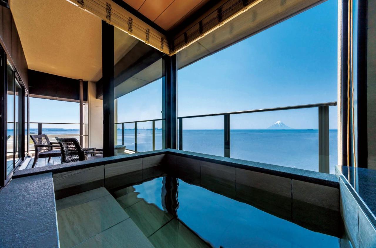 קיסראזו Ryugujo Spa Hotel Mikazuki Fujimitei מראה חיצוני תמונה